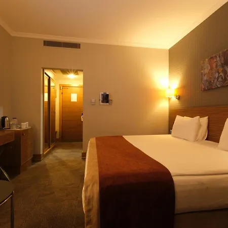Hotel Euro Park Bursa 5*