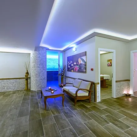 Euro Park Отель 5*