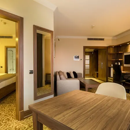 Euro Park Hotel 5*